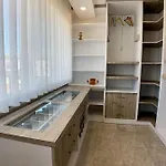 Ultra Luxury Private With Swimming Pool מוטל