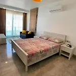 Ultra Luxury Private With Swimming Pool מוטל בודרום